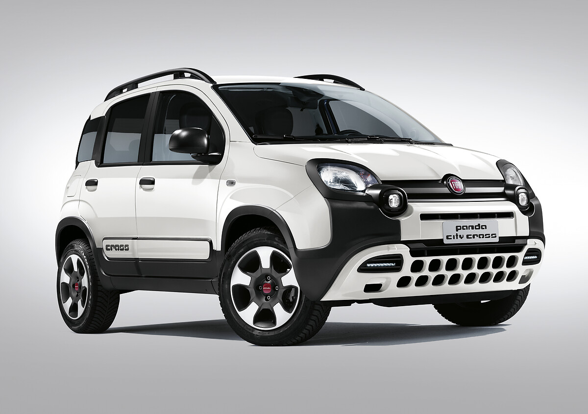 Fiat Panda Cross Hybrid Naxos car rental